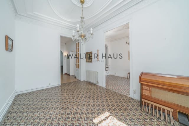 6 bedroom Flat for sale in Sant Pere, Santa Caterina i La Ribera, Barcelona city - € 830,000 (Ref: 9200117)