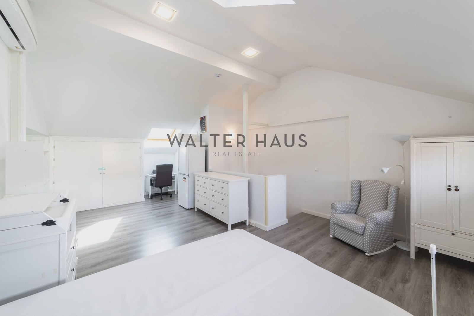 3 slaapkamer Villa te koop in Madrid stad met zwembad - € 1.290.000 (Ref: 9203339)