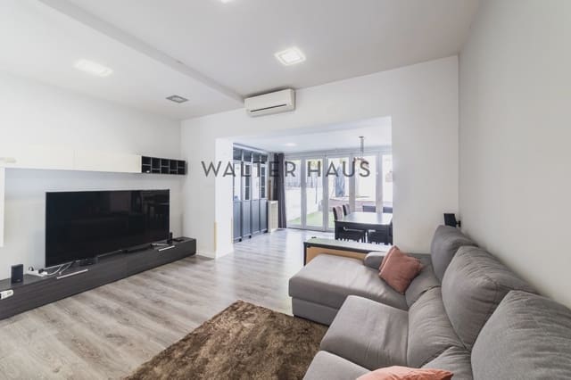 3 camera da letto Villa in vendita in Hispanoamérica, Madrid città con piscina - 1.290.000 € (Rif: 9203339)