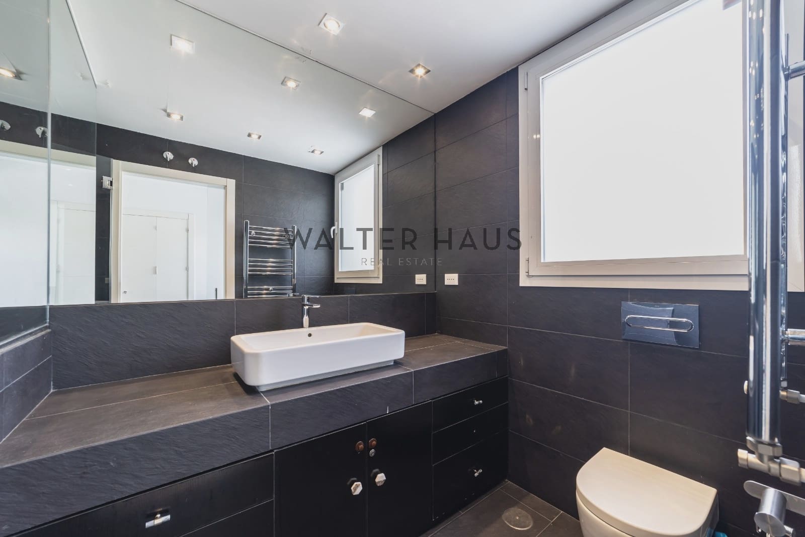 3 slaapkamer Villa te koop in Madrid stad met zwembad - € 1.290.000 (Ref: 9203339)
