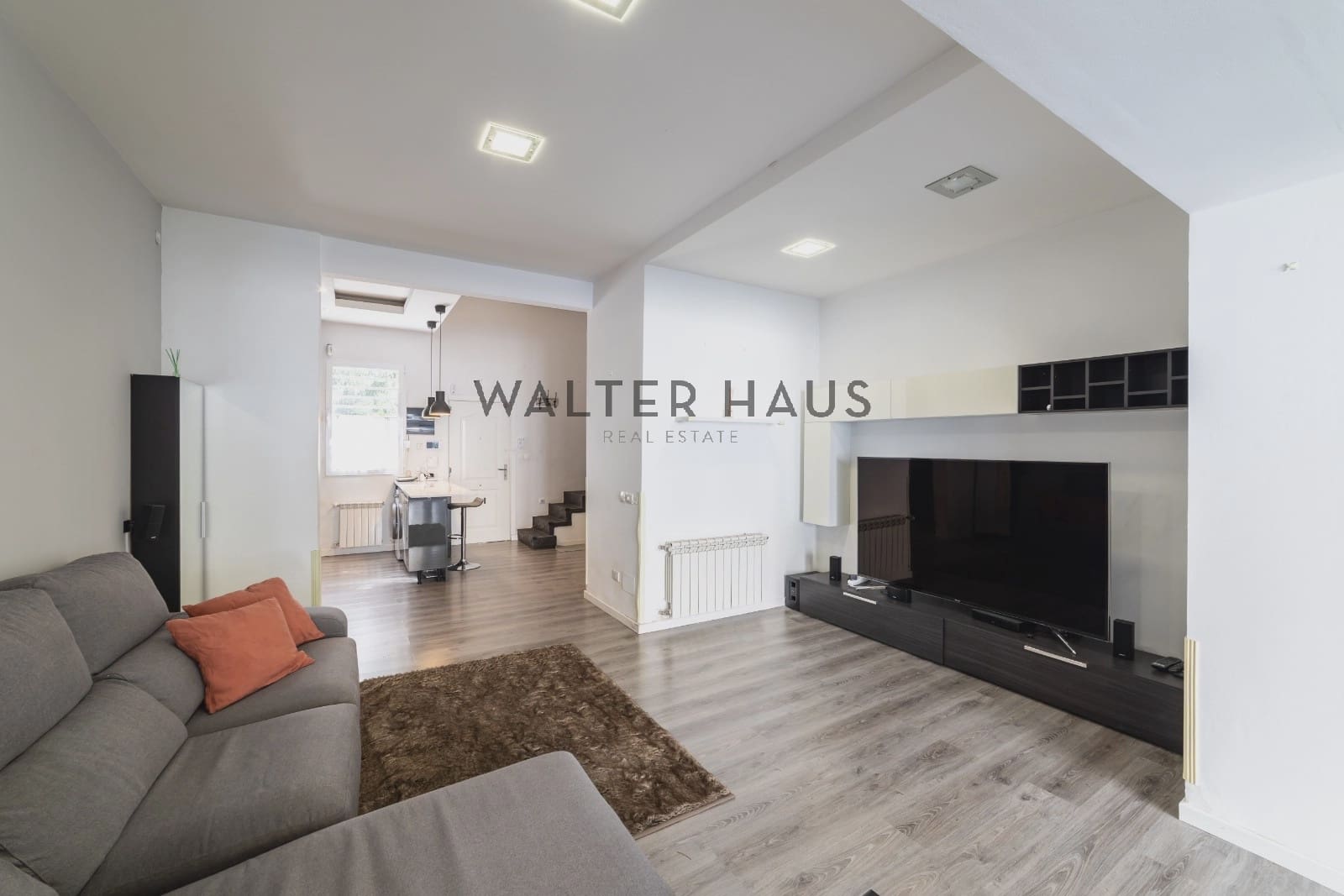 3 slaapkamer Villa te koop in Madrid stad met zwembad - € 1.290.000 (Ref: 9203339)