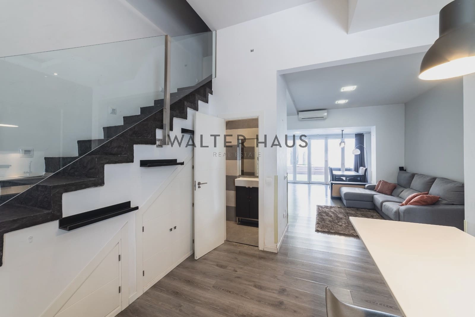 3 slaapkamer Villa te koop in Madrid stad met zwembad - € 1.290.000 (Ref: 9203339)