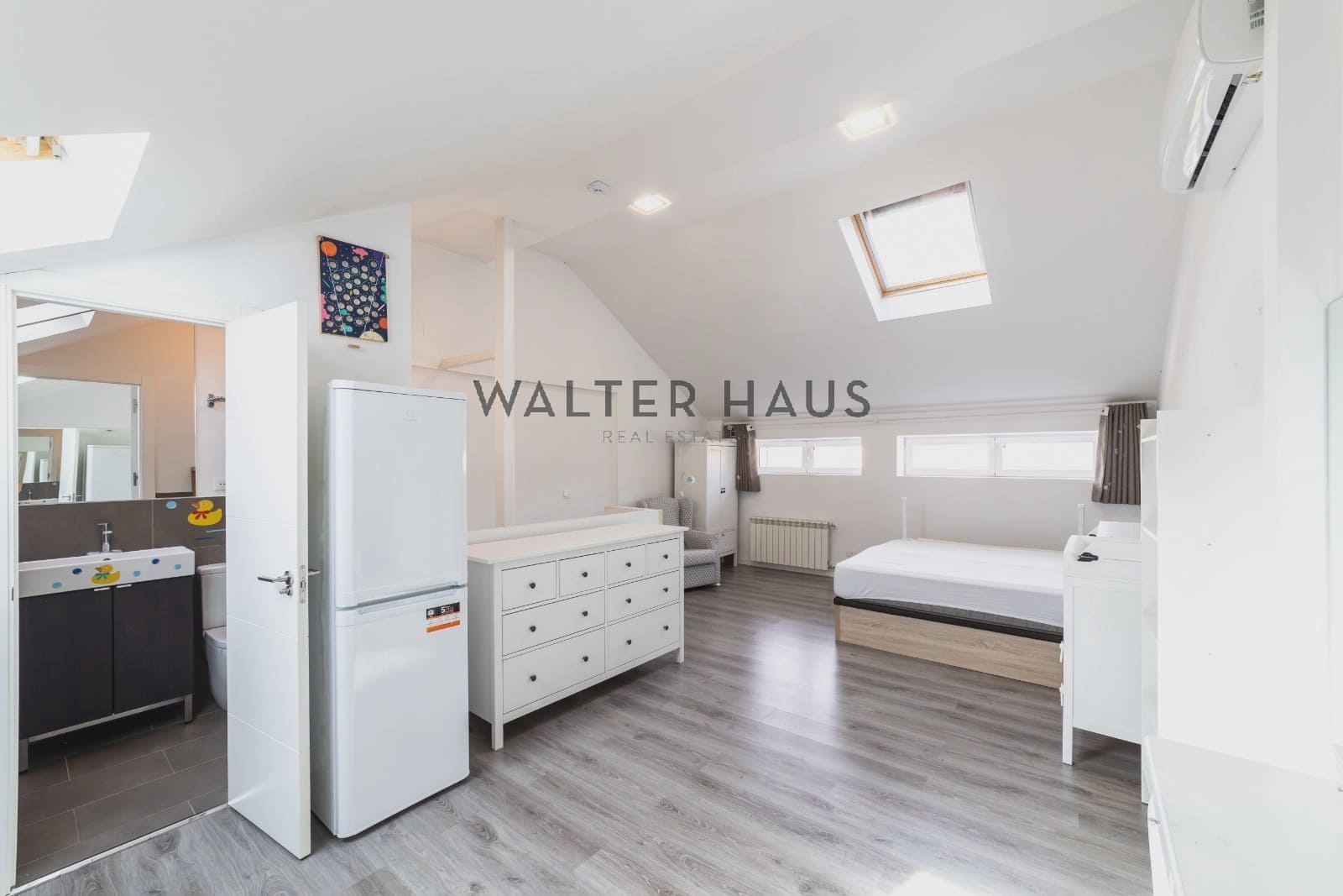 3 slaapkamer Villa te koop in Madrid stad met zwembad - € 1.290.000 (Ref: 9203339)