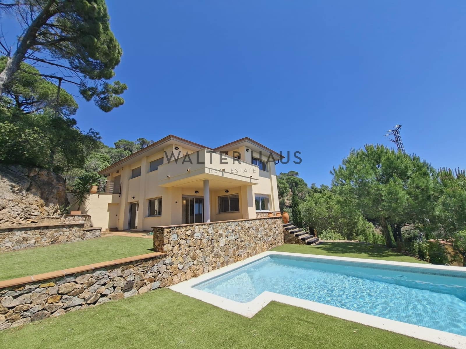 Chalet de 4 habitaciones en Sant Feliu de Guíxols en venta - 1.970.000 € (Ref: 9205327)