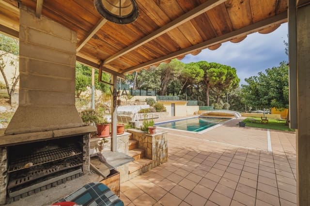 5 sovrum Villa till salu i Platja d'Aro, Castell-Platja d'Aro med pool - 1 150 000 € (Ref: 9207380)