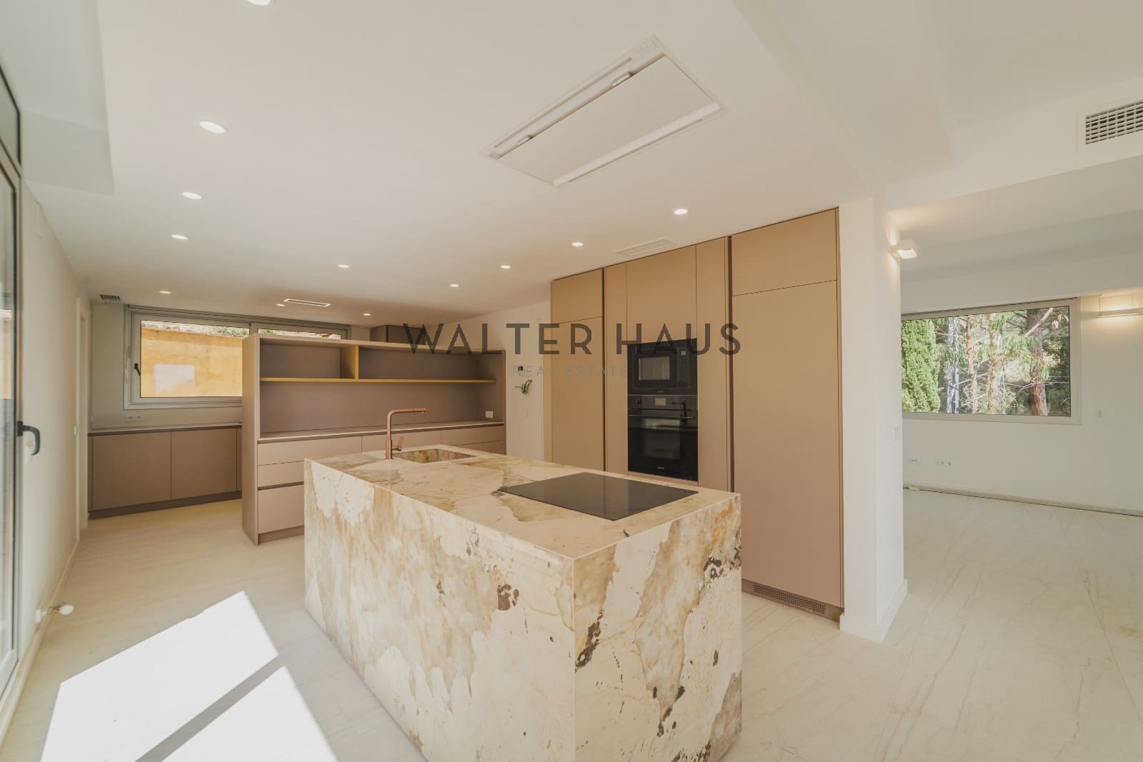 4 bedroom Villa for sale in Sant Feliu de Guixols - € 1,970,000 (Ref: 9207537)