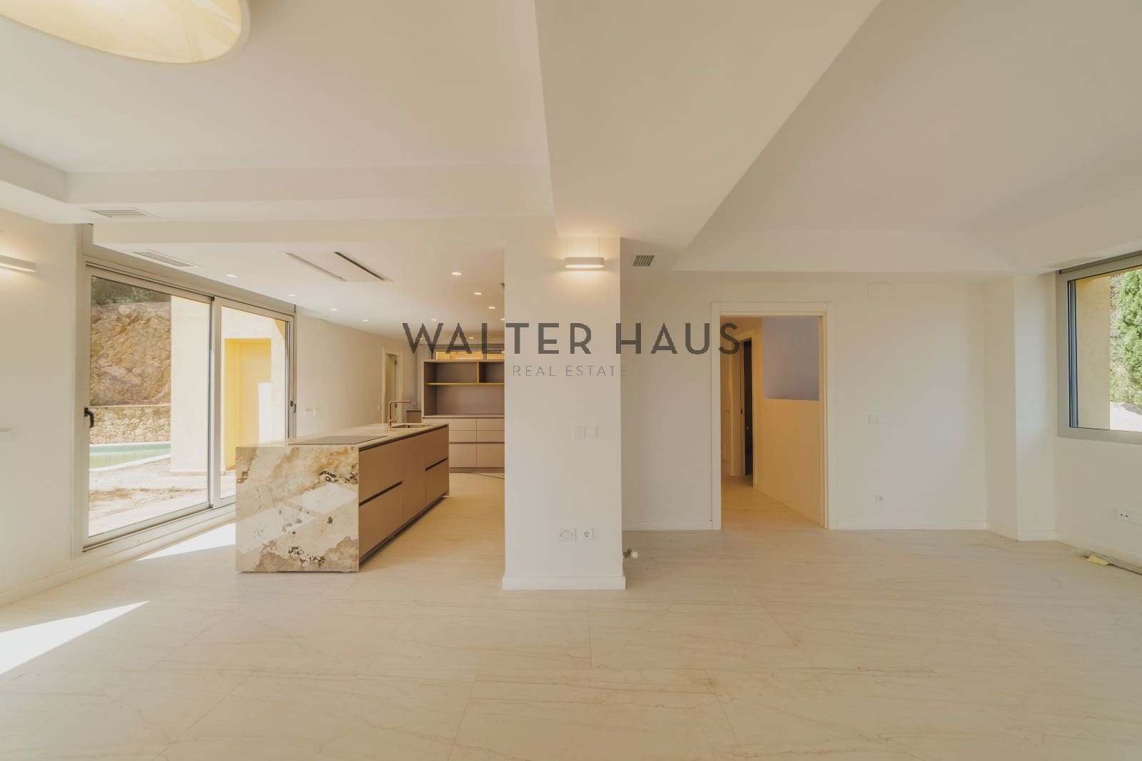 4 bedroom Villa for sale in Sant Feliu de Guixols - € 1,970,000 (Ref: 9207537)