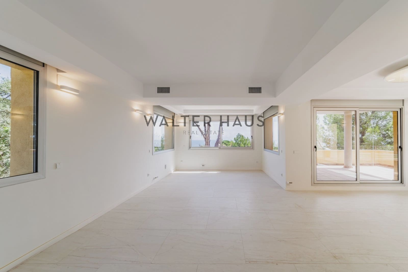 4 bedroom Villa for sale in Sant Feliu de Guixols - € 1,970,000 (Ref: 9207537)