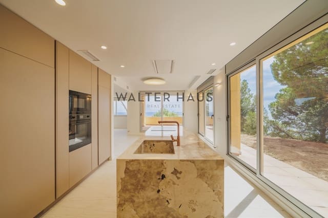 4 bedroom Villa for sale in Sant Feliu de Guíxols - € 1,970,000 (Ref: 9207537)