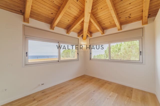 4 bedroom Villa for sale in Sant Feliu de Guíxols - € 1,970,000 (Ref: 9207537)