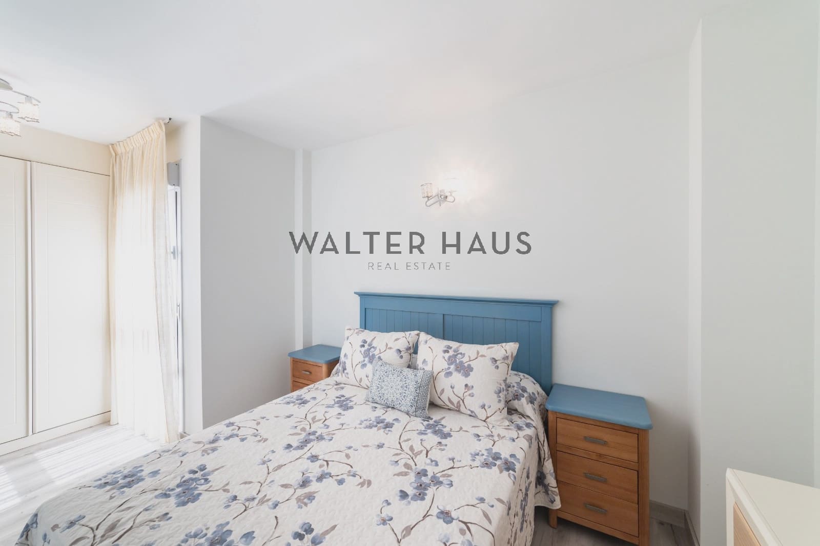 4 slaapkamer Villa te koop in Torrejon de Ardoz met zwembad - € 815.000 (Ref: 9207981)