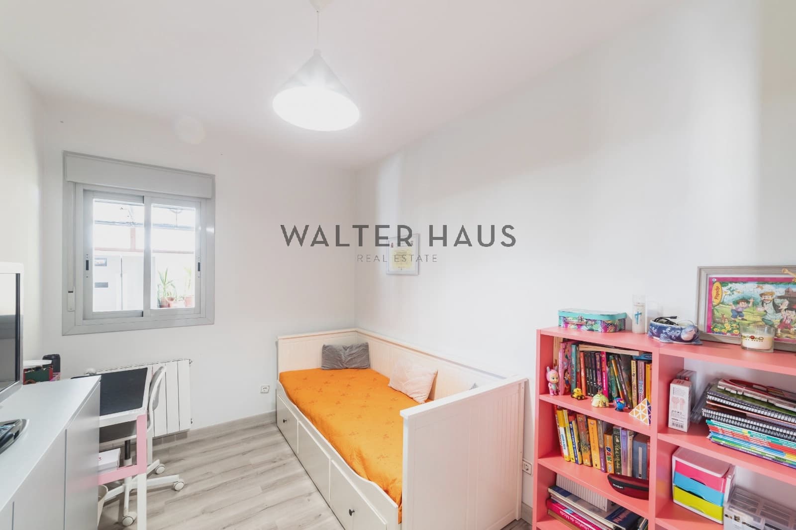 4 slaapkamer Villa te koop in Torrejon de Ardoz met zwembad - € 815.000 (Ref: 9207981)