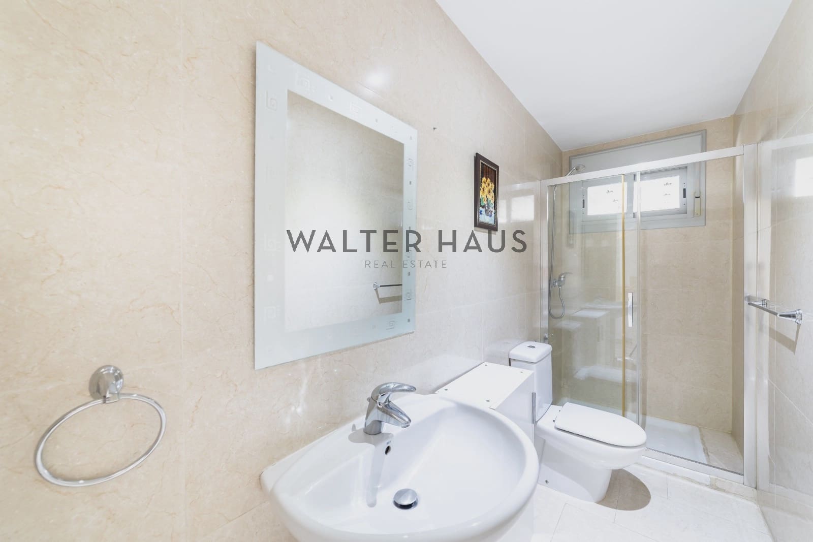 4 slaapkamer Villa te koop in Torrejon de Ardoz met zwembad - € 815.000 (Ref: 9207981)