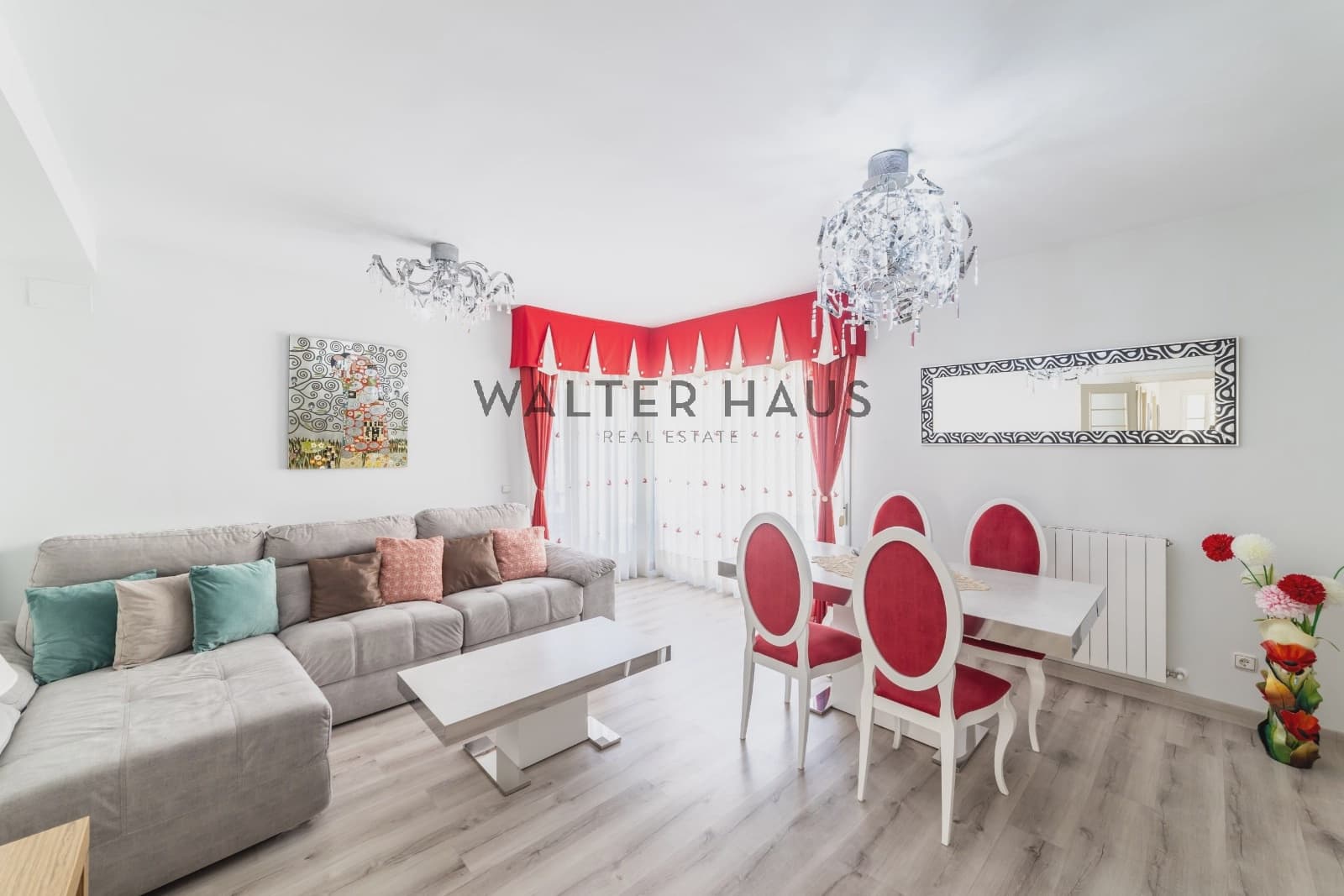 4 slaapkamer Villa te koop in Torrejon de Ardoz met zwembad - € 815.000 (Ref: 9207981)