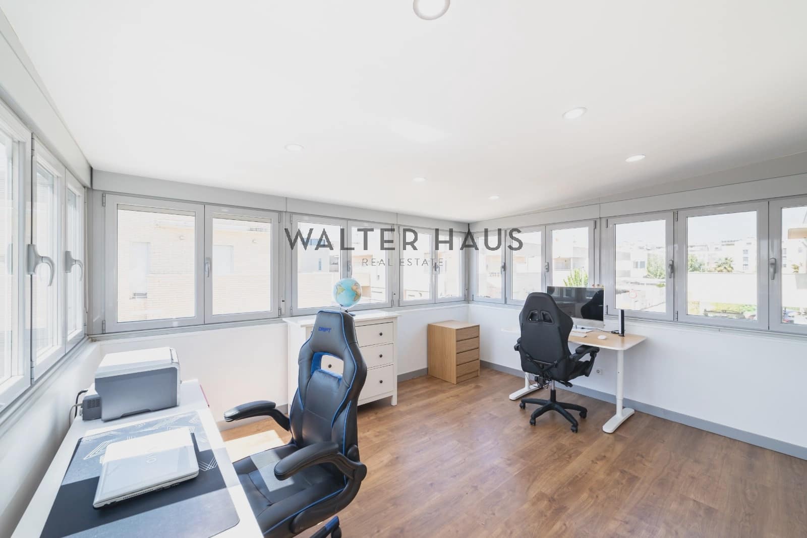 4 slaapkamer Villa te koop in Torrejon de Ardoz met zwembad - € 815.000 (Ref: 9207981)