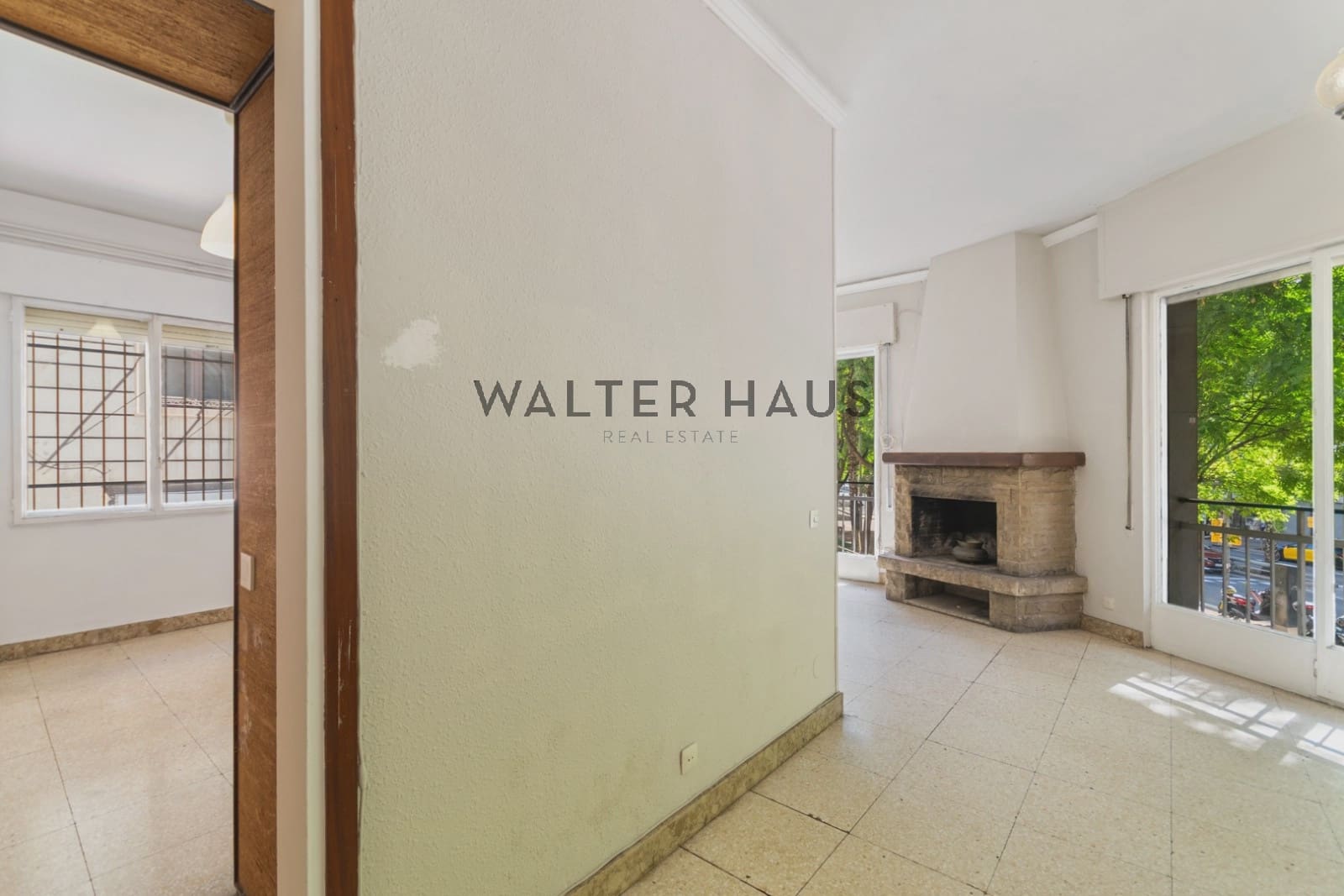 4 soveværelse Lejlighed til salg i Barcelona by - € 620.000 (Ref: 9211575)