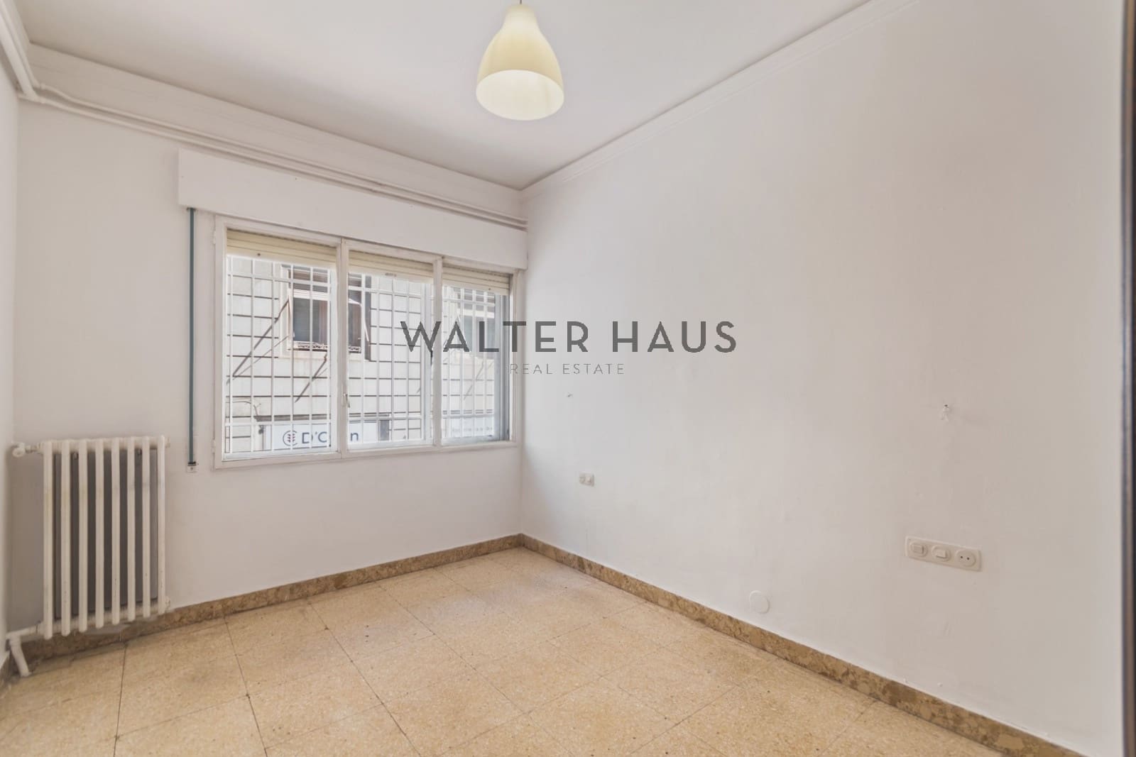 4 soveværelse Lejlighed til salg i Barcelona by - € 620.000 (Ref: 9211575)