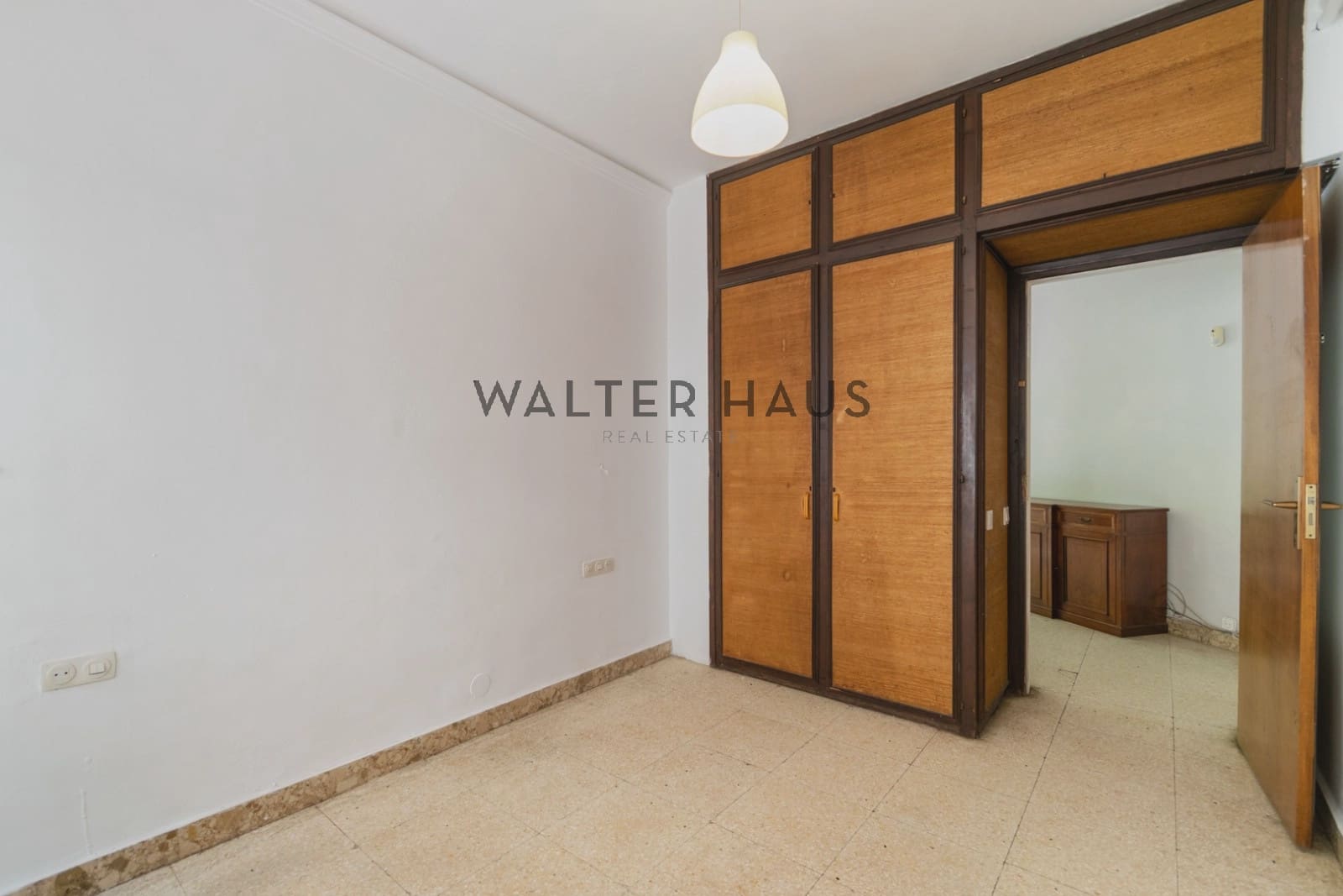 4 soveværelse Lejlighed til salg i Barcelona by - € 620.000 (Ref: 9211575)