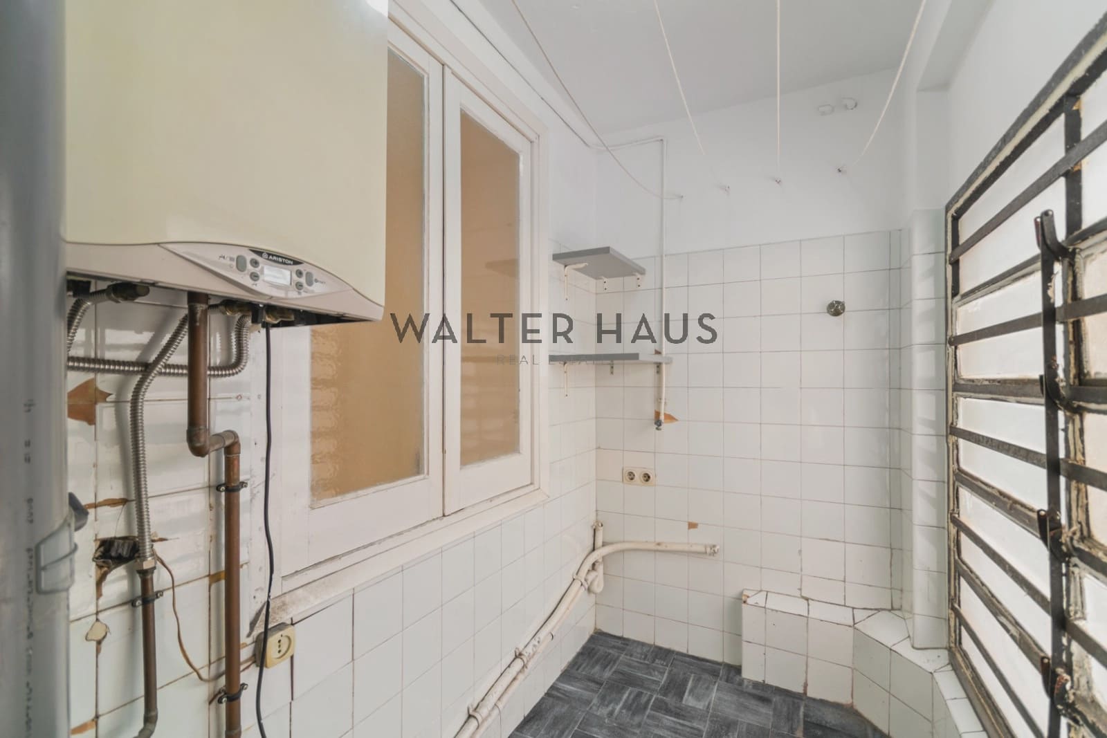 4 soveværelse Lejlighed til salg i Barcelona by - € 620.000 (Ref: 9211575)