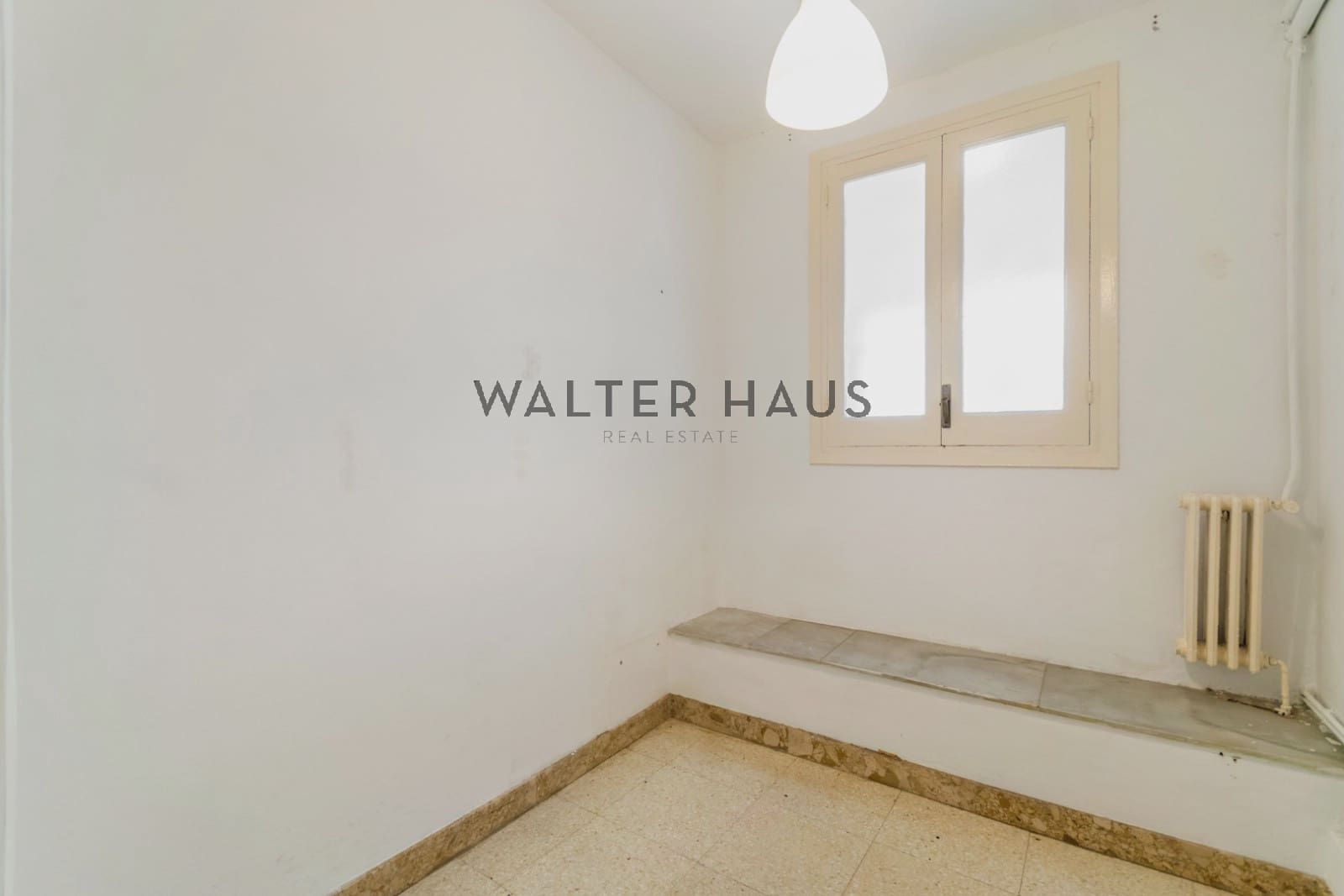 4 soveværelse Lejlighed til salg i Barcelona by - € 620.000 (Ref: 9211575)