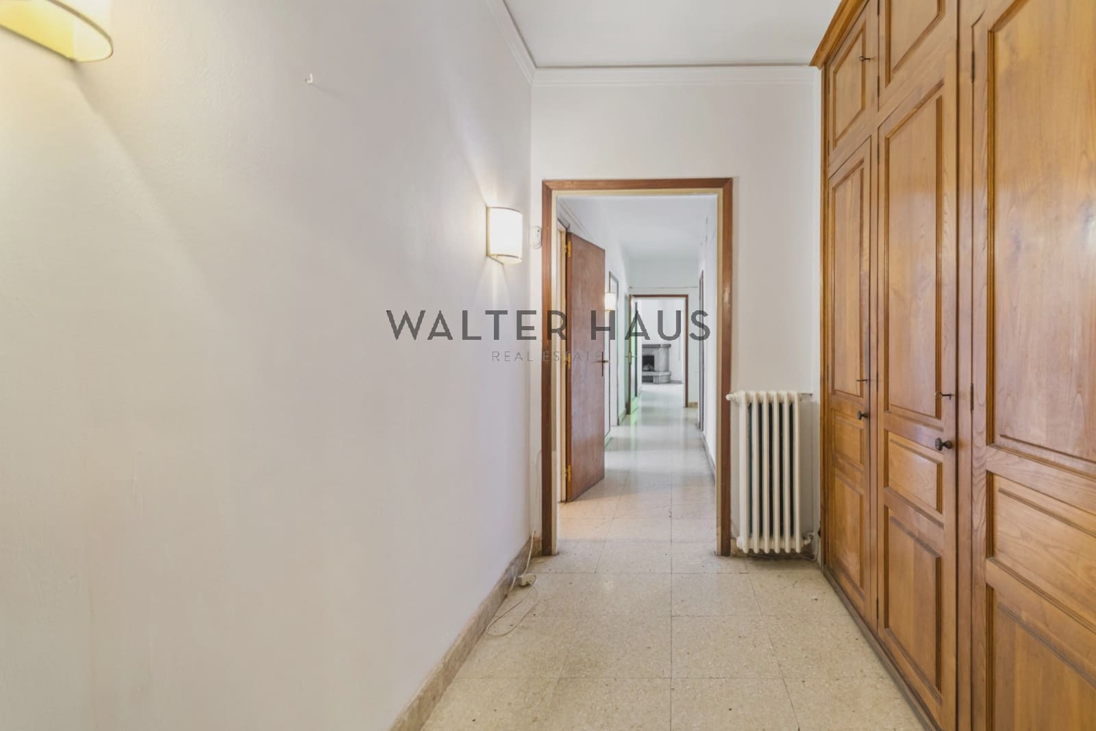 4 soveværelse Lejlighed til salg i Barcelona by - € 620.000 (Ref: 9211575)