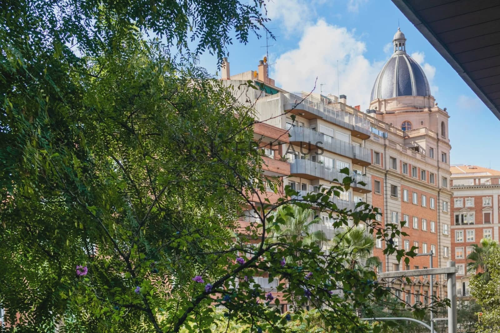4 soveværelse Lejlighed til salg i Barcelona by - € 620.000 (Ref: 9211575)