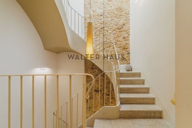 4 camera da letto Villa in vendita in Sant Feliu de Guíxols con piscina - 900.000 € (Rif: 9218645)