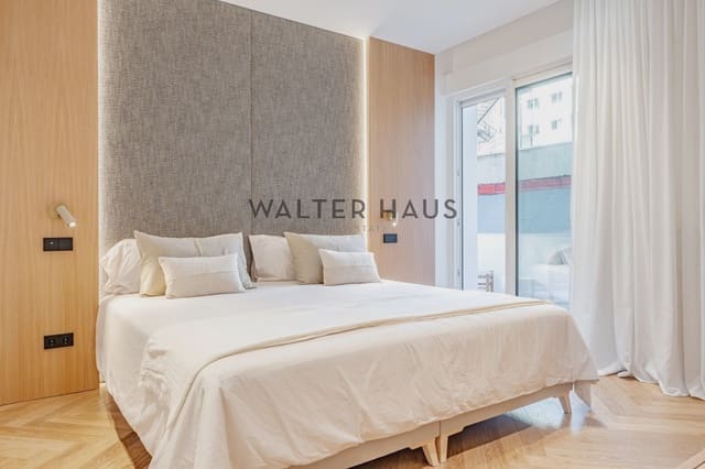 4 bedroom Flat for sale in Castellana, Madrid city - € 3,600,000 (Ref: 9223645)