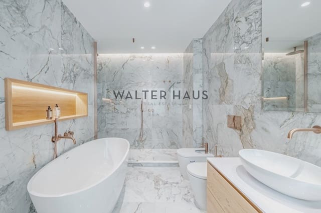 4 bedroom Flat for sale in Castellana, Madrid city - € 3,600,000 (Ref: 9223645)