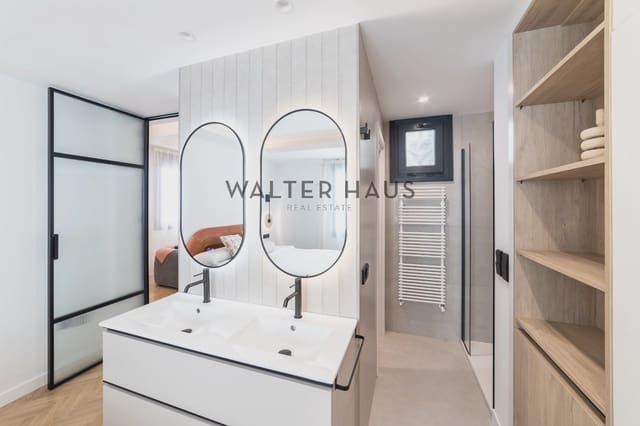 2 makuuhuone Huoneisto myytävänä paikassa Trafalgar, Madrid kaupunki mukana uima-altaan - 949 000 € (Ref: 9226035)