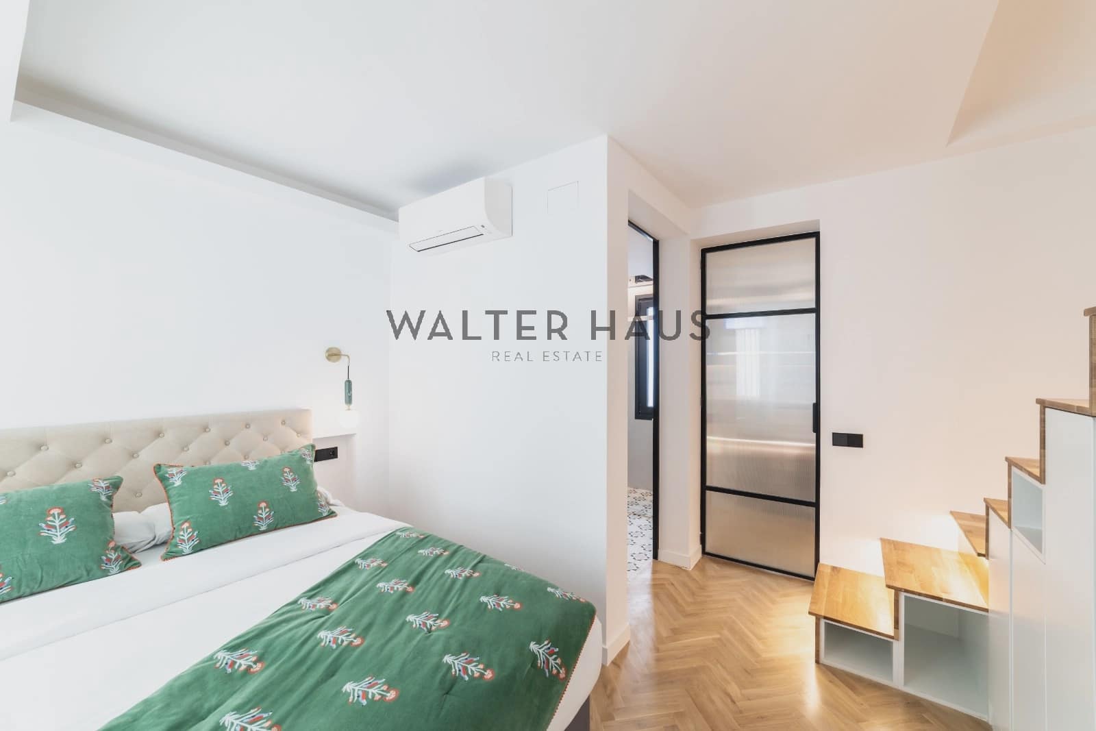 2 soveværelse Lejlighed til salg i Madrid by med swimmingpool - € 949.000 (Ref: 9226035)