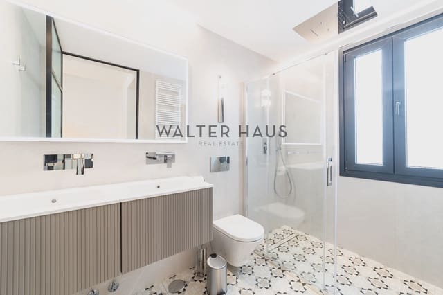 2 makuuhuone Huoneisto myytävänä paikassa Trafalgar, Madrid kaupunki mukana uima-altaan - 949 000 € (Ref: 9226035)