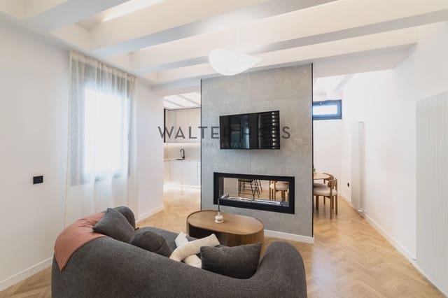 2 makuuhuone Huoneisto myytävänä paikassa Trafalgar, Madrid kaupunki mukana uima-altaan - 949 000 € (Ref: 9226035)