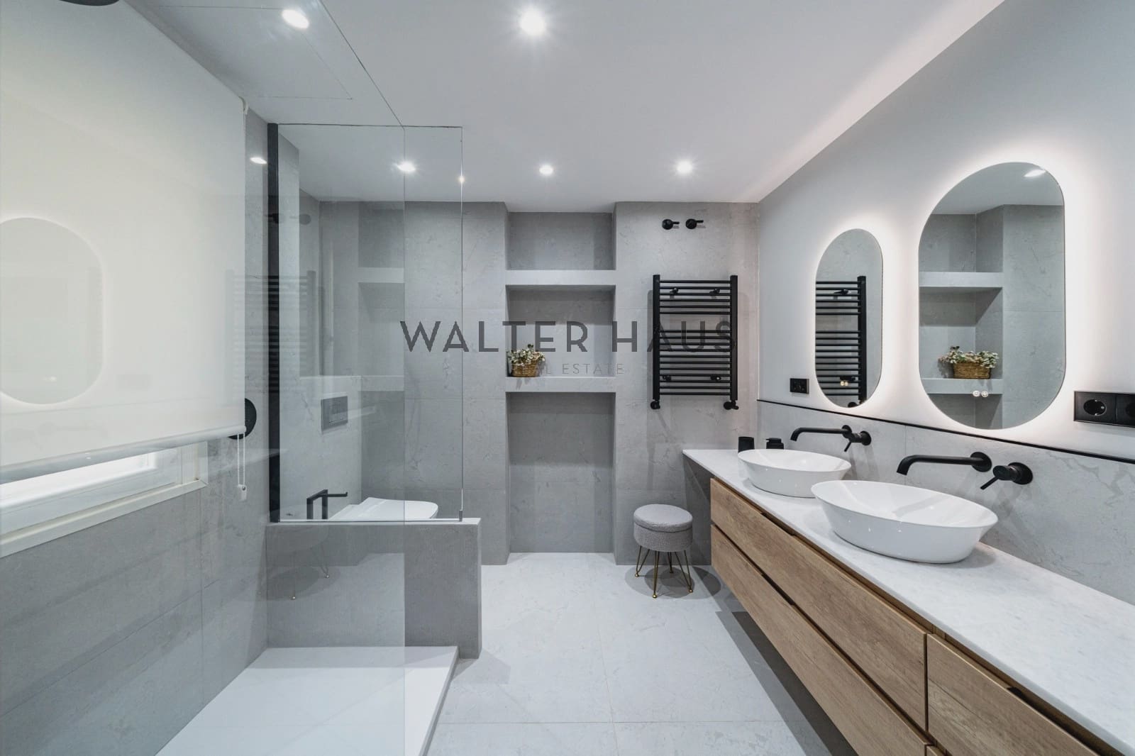 2 soveværelse Lejlighed til salg i Madrid by - € 1.375.000 (Ref: 9228026)