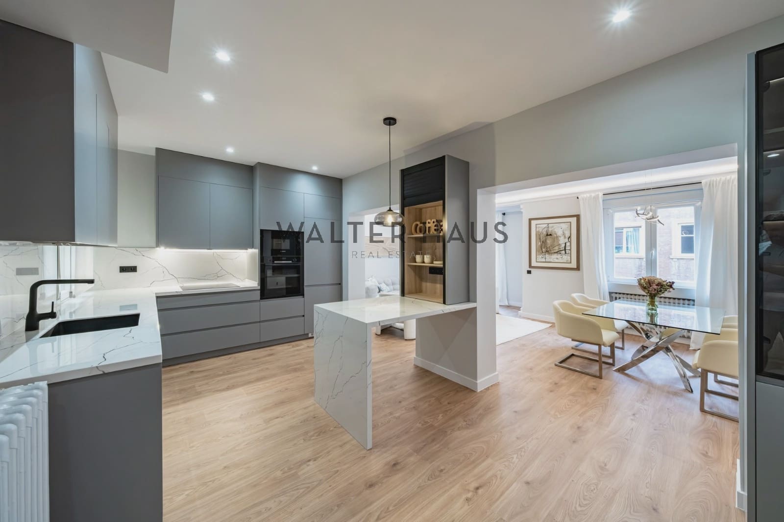 2 soveværelse Lejlighed til salg i Madrid by - € 1.375.000 (Ref: 9228026)