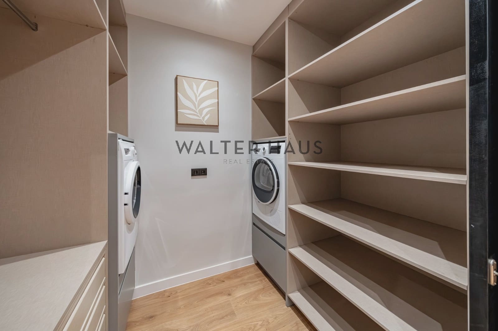 2 soveværelse Lejlighed til salg i Madrid by - € 1.375.000 (Ref: 9228026)