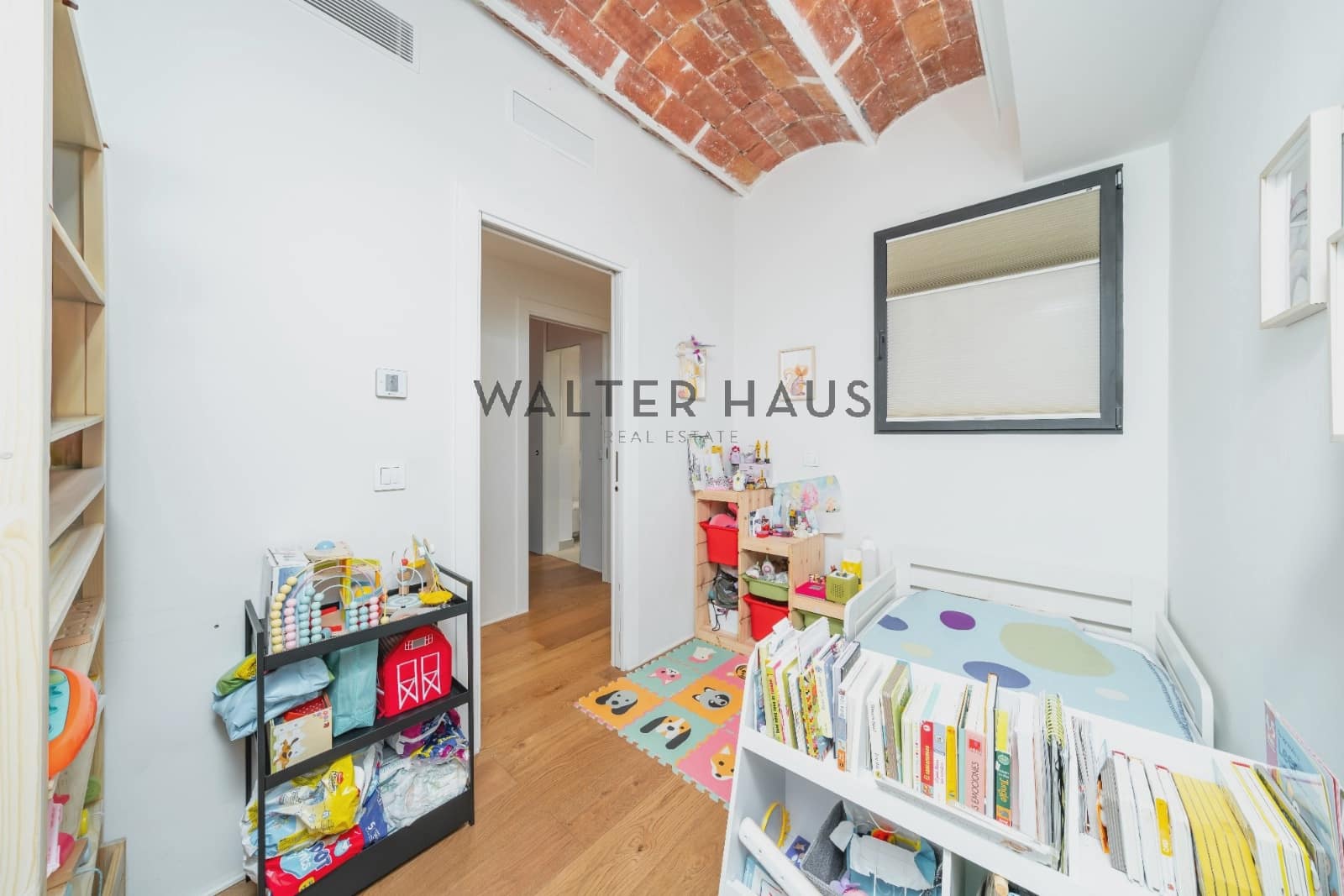 3 slaapkamer Flat te koop in Barcelona stad - € 595.000 (Ref: 9231315)