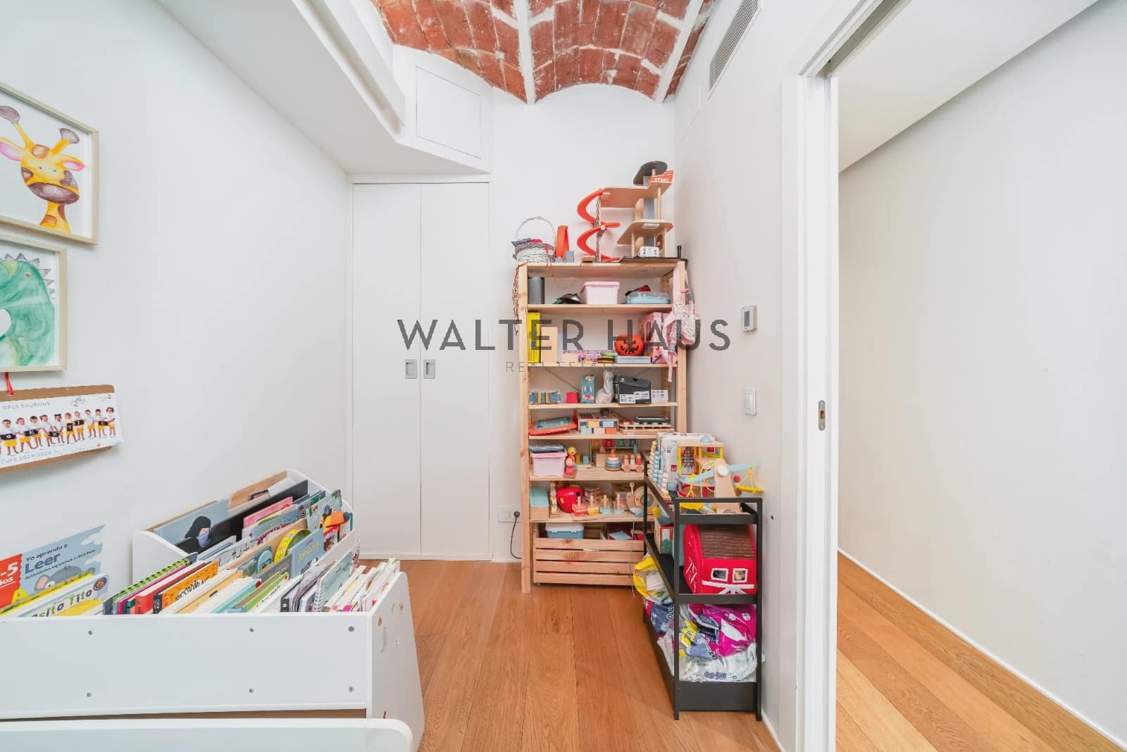 3 slaapkamer Flat te koop in Barcelona stad - € 595.000 (Ref: 9231315)