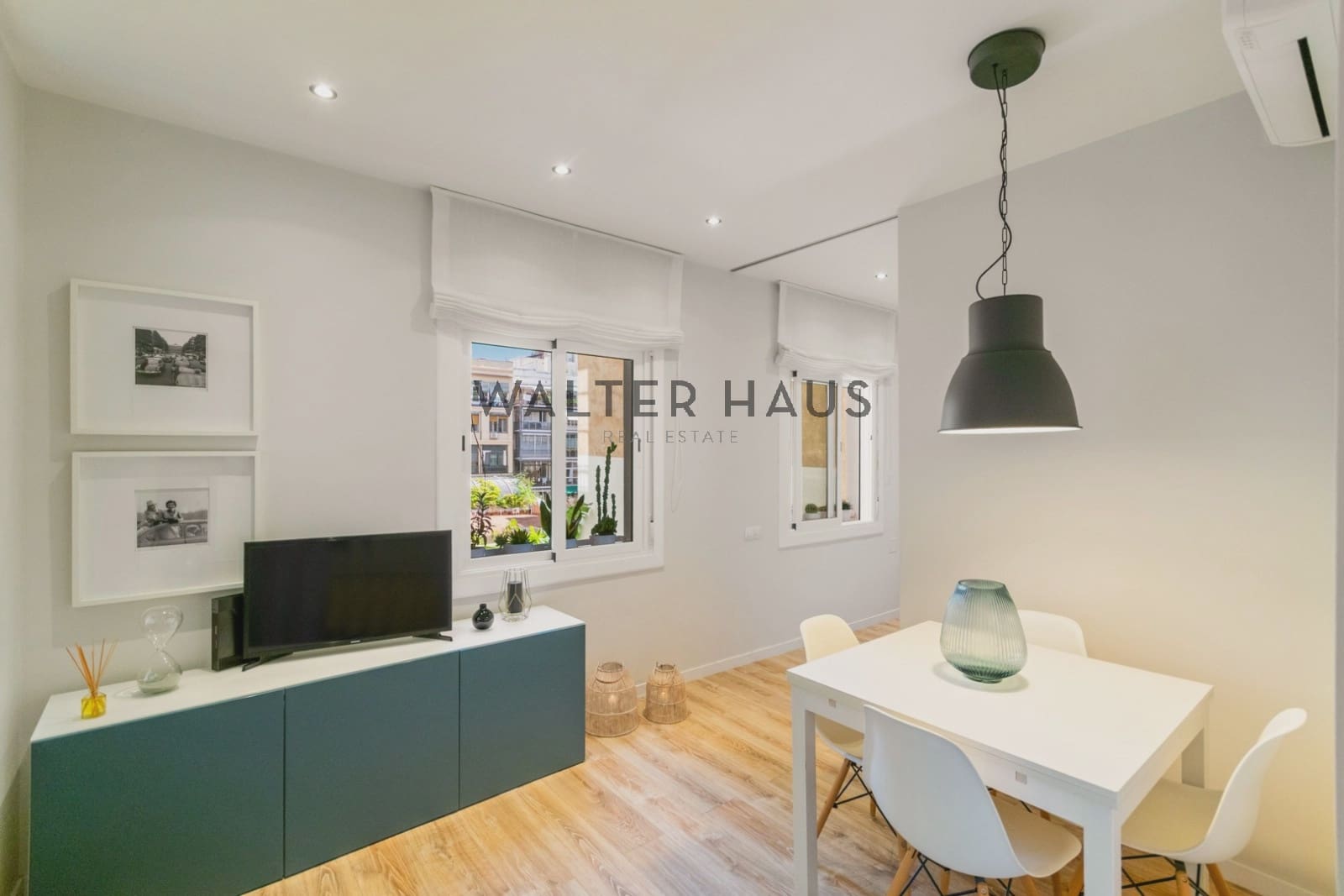 2 soveværelse Lejlighed til salg i Barcelona by - € 439.000 (Ref: 9231727)