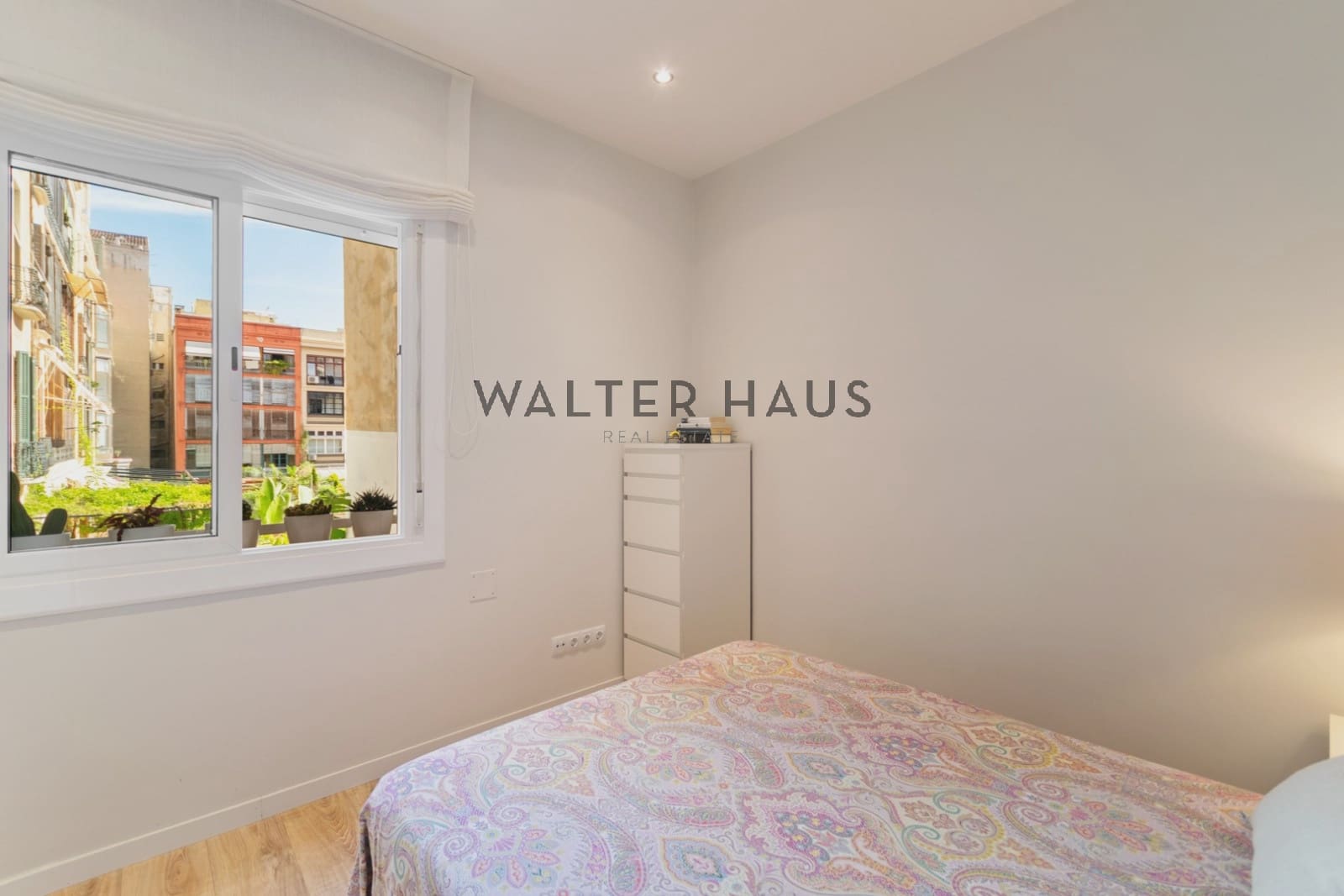 2 soveværelse Lejlighed til salg i Barcelona by - € 439.000 (Ref: 9231727)