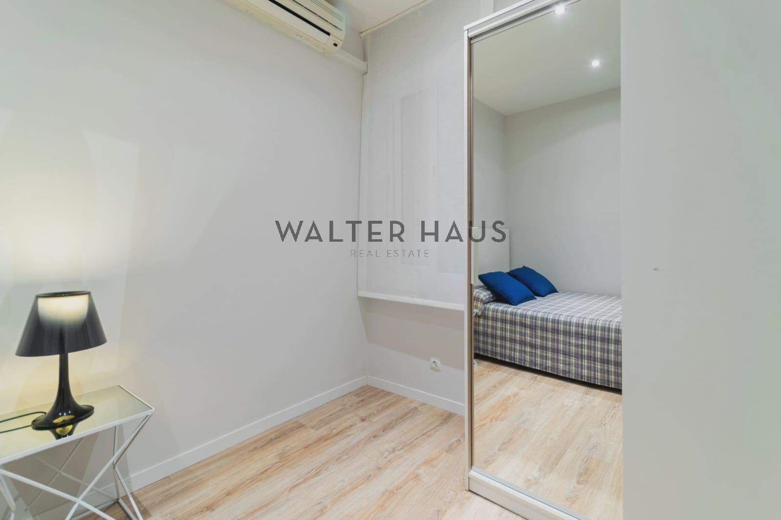 2 soveværelse Lejlighed til salg i Barcelona by - € 439.000 (Ref: 9231727)