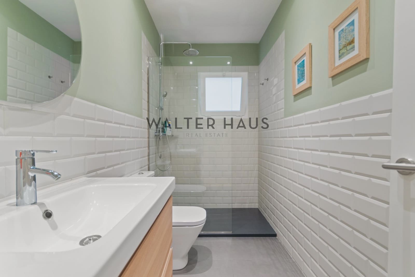 2 soveværelse Lejlighed til salg i Barcelona by - € 439.000 (Ref: 9231727)