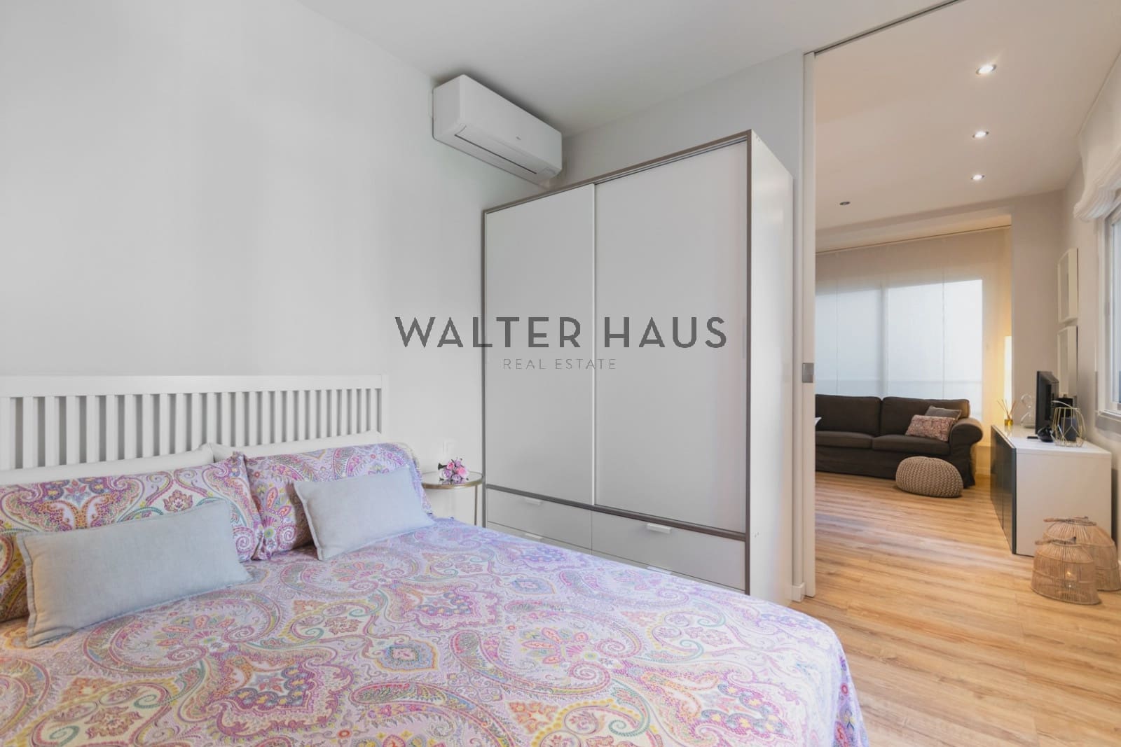 2 soveværelse Lejlighed til salg i Barcelona by - € 439.000 (Ref: 9231727)