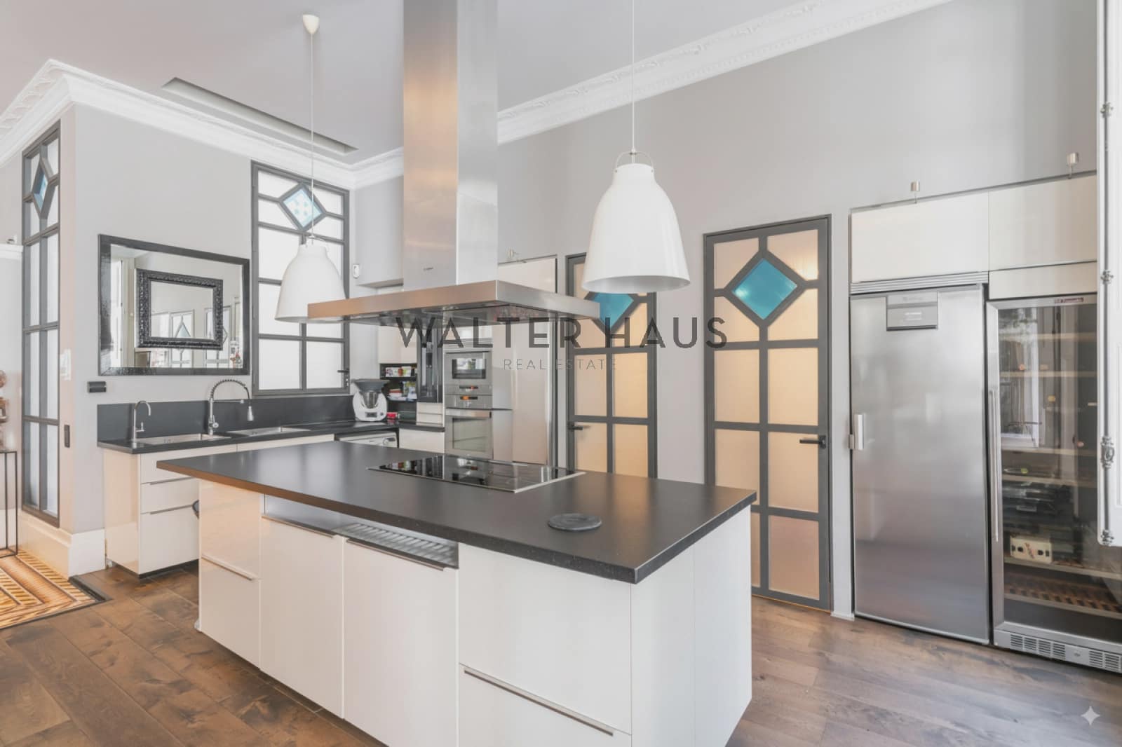 5 soveværelse Lejlighed til salg i Barcelona by - € 1.700.000 (Ref: 9234971)