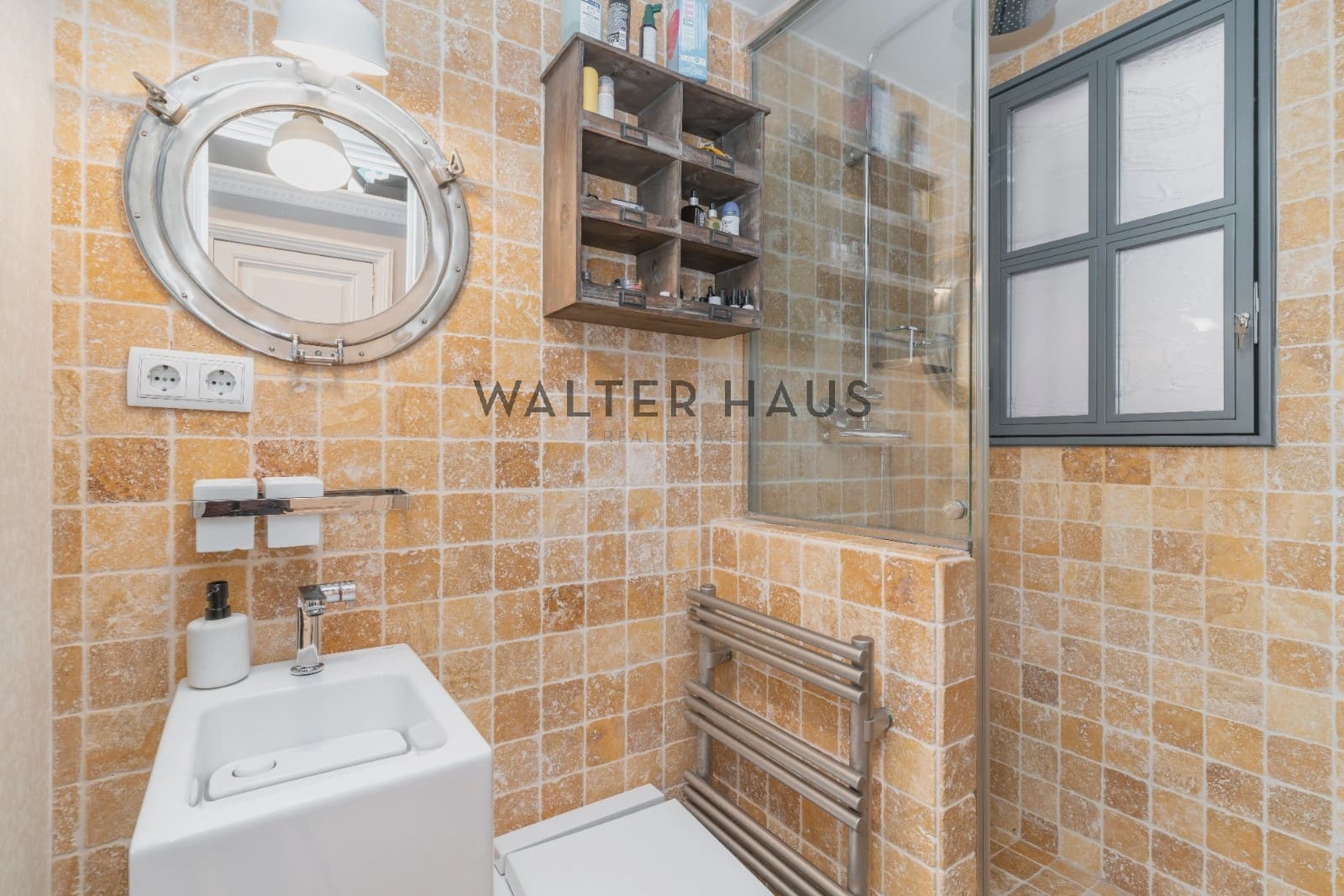 5 soveværelse Lejlighed til salg i Barcelona by - € 1.700.000 (Ref: 9234971)