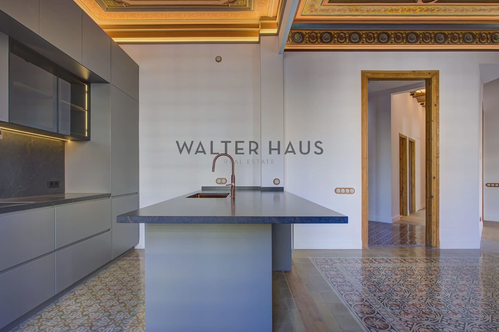 3 soveværelse Lejlighed til salg i Barcelona by - € 1.850.000 (Ref: 9234972)