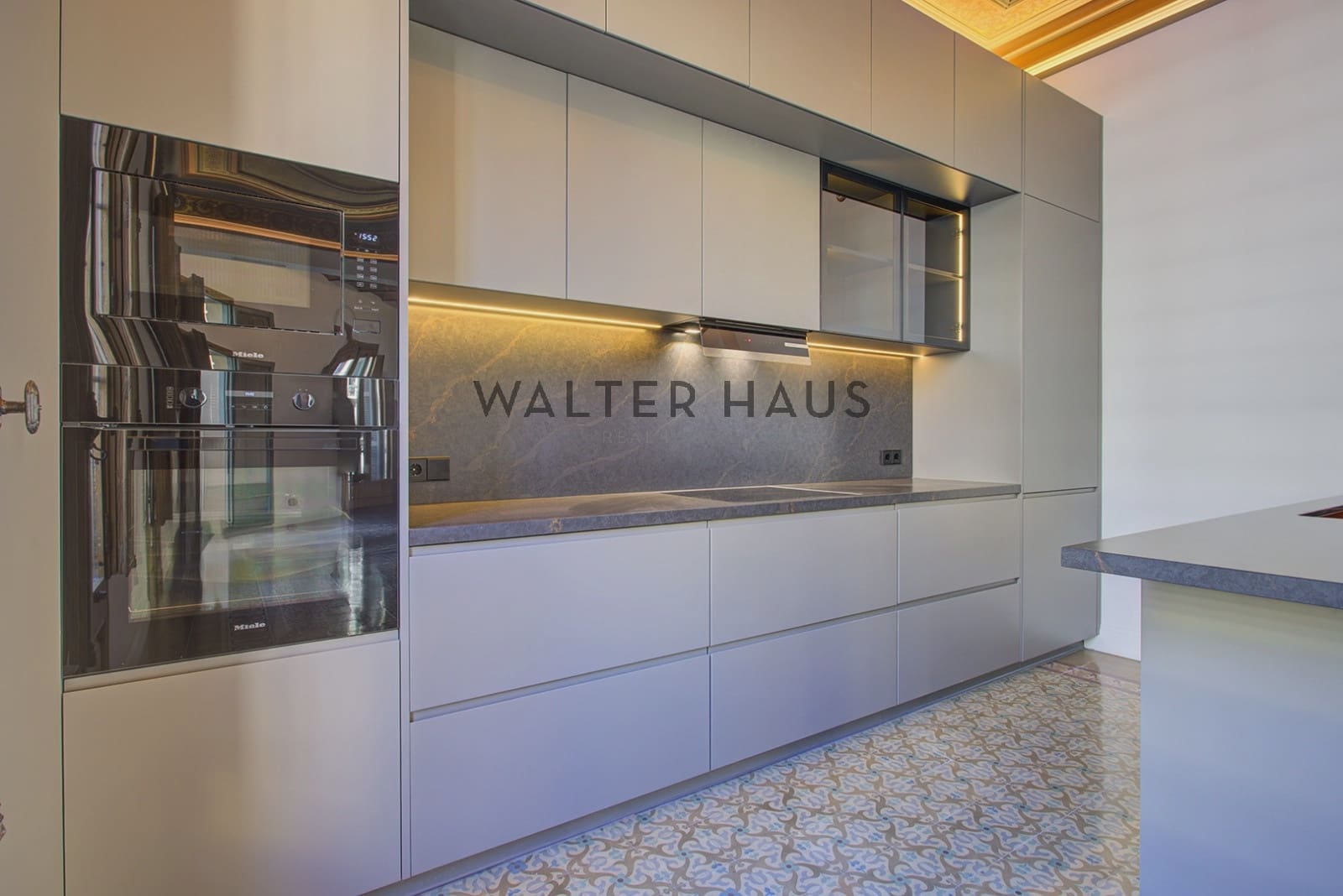 3 soveværelse Lejlighed til salg i Barcelona by - € 1.850.000 (Ref: 9234972)