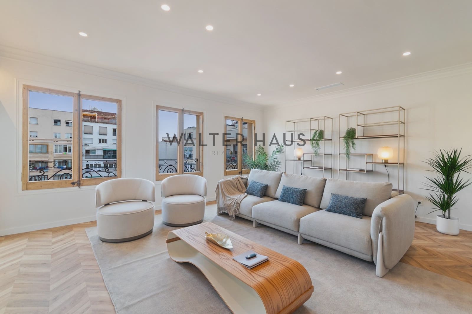 3 slaapkamer Flat te koop in Barcelona stad - € 1.297.000 (Ref: 9239334)