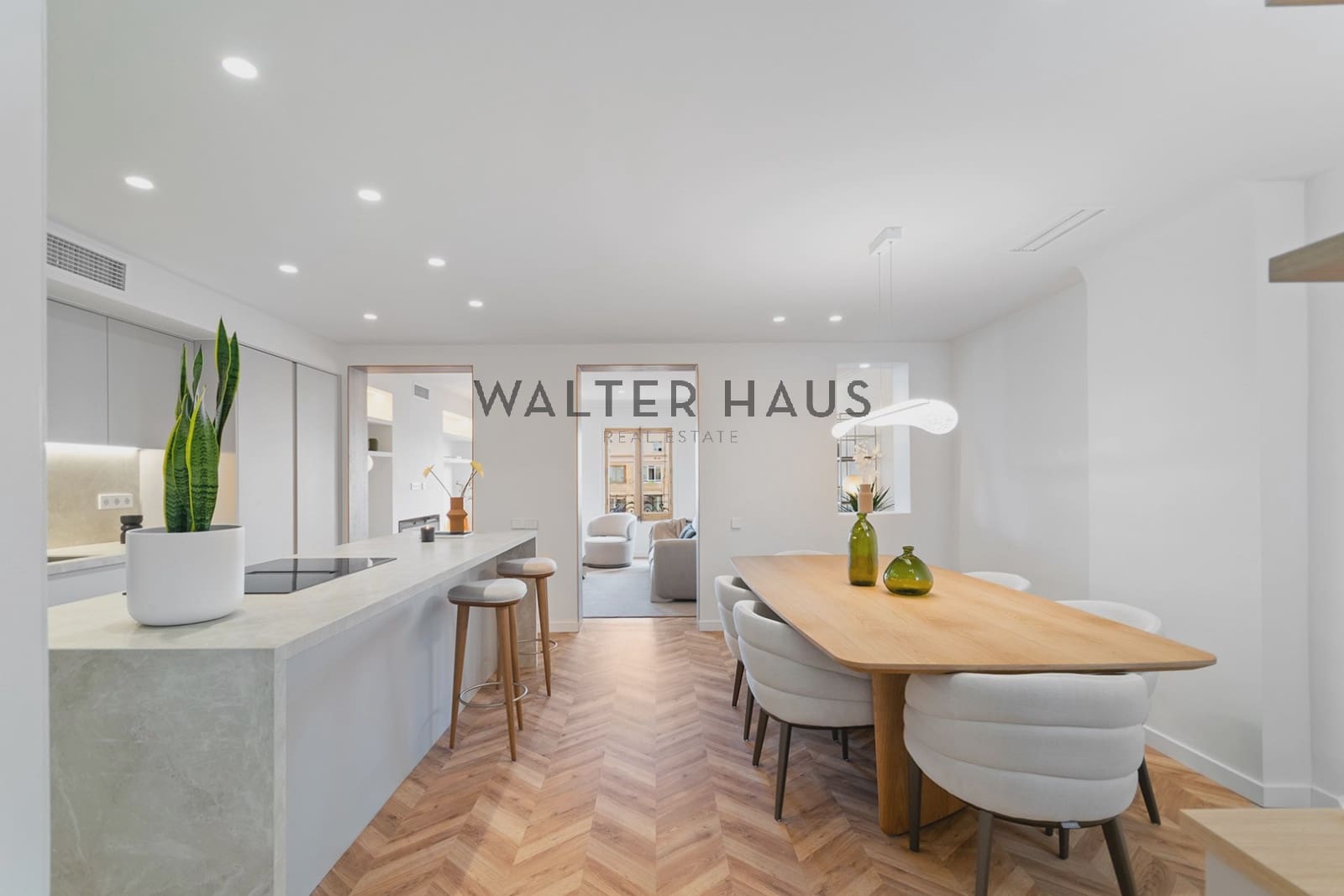 3 slaapkamer Flat te koop in Barcelona stad - € 1.297.000 (Ref: 9239334)