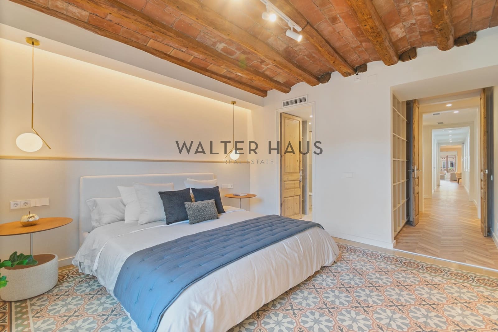 3 slaapkamer Flat te koop in Barcelona stad - € 1.297.000 (Ref: 9239334)